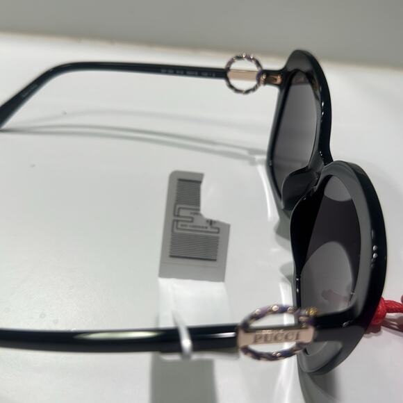 58mm Butterfly Sunglasses Emilio Pucci  Shiny Black  Smoke
